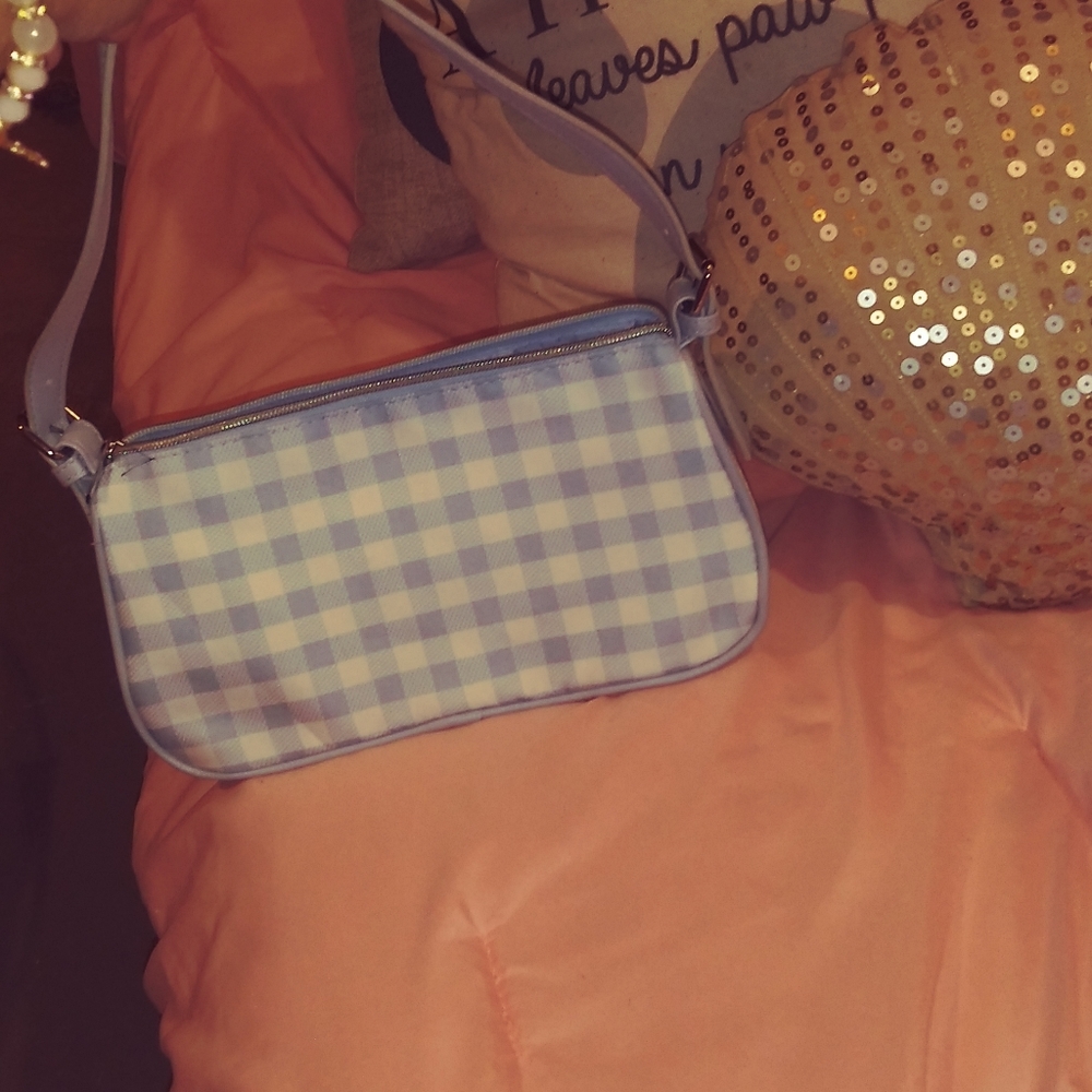 Small Blue plaid purse 💙 - Picture 6 of 12